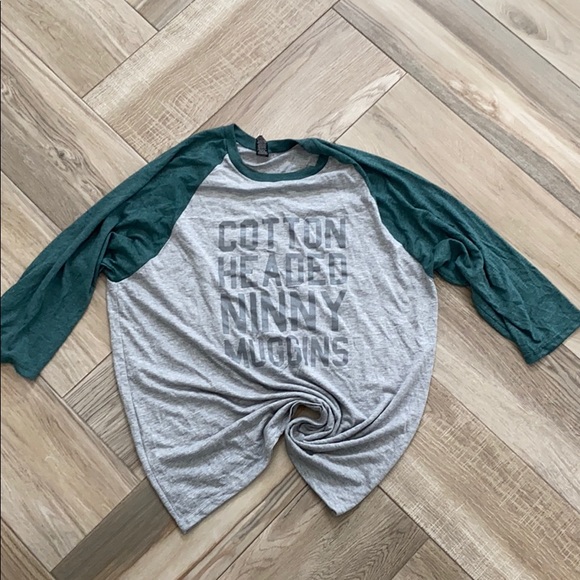 Tops - 3/4 Christmas shirt. NWOT